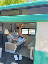 Rent a icône Campervan Volkswagen LT31 Faro Algarve (4pax) for a road surf trip from Faro for Your van trip in Algarve coast Portugal