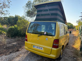 Louez un camping-car Mercedes Vito depuis Faro pour votre voyage en van sur la côte de l'Algarve au Portugal