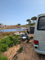 Alugue uma carrinha Volkswagen T4 Camper em Faro para a sua viagem de carrinha no Algarve, Portugal