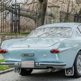 Rent a Classic car Volvo P1800 S