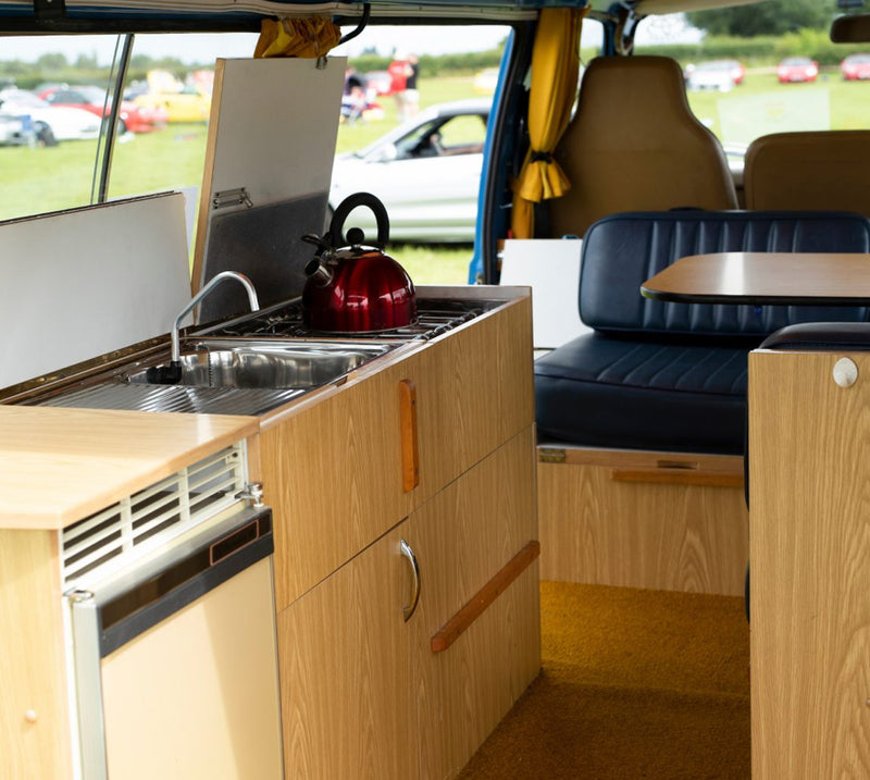 Bientôt disponible Camping-car Toyota hiace