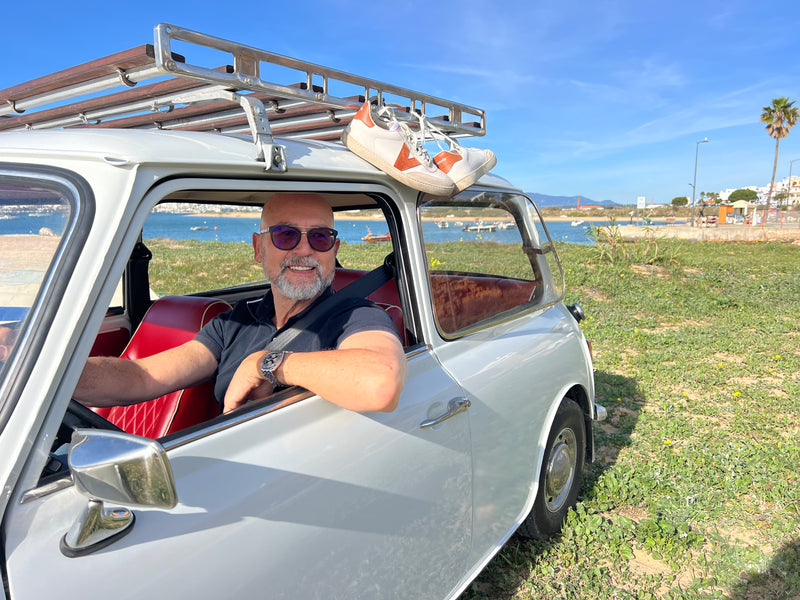 Louer une voiture classique Mini 1000 MORRIS