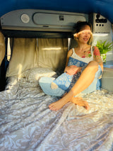 Rent a Campervan Classic Combi (4pax) Volkswagen T3  Azul, from Faro for Your van and surf trip in Algarve coast Portugal