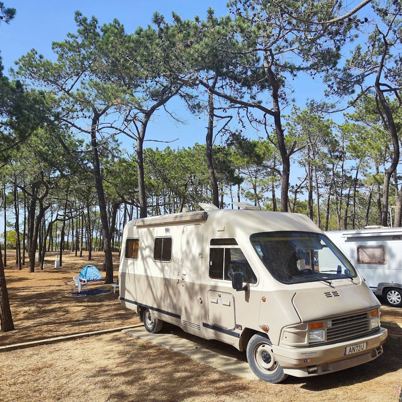 Rent a Camper Van a Classic Le Voyageur in Algarve - Portimao
