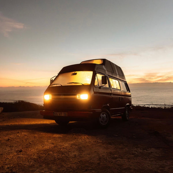 Rent a campervan classic (4 pax) VOLKSWAGEN T3 from Faro for Your van – blueclassics